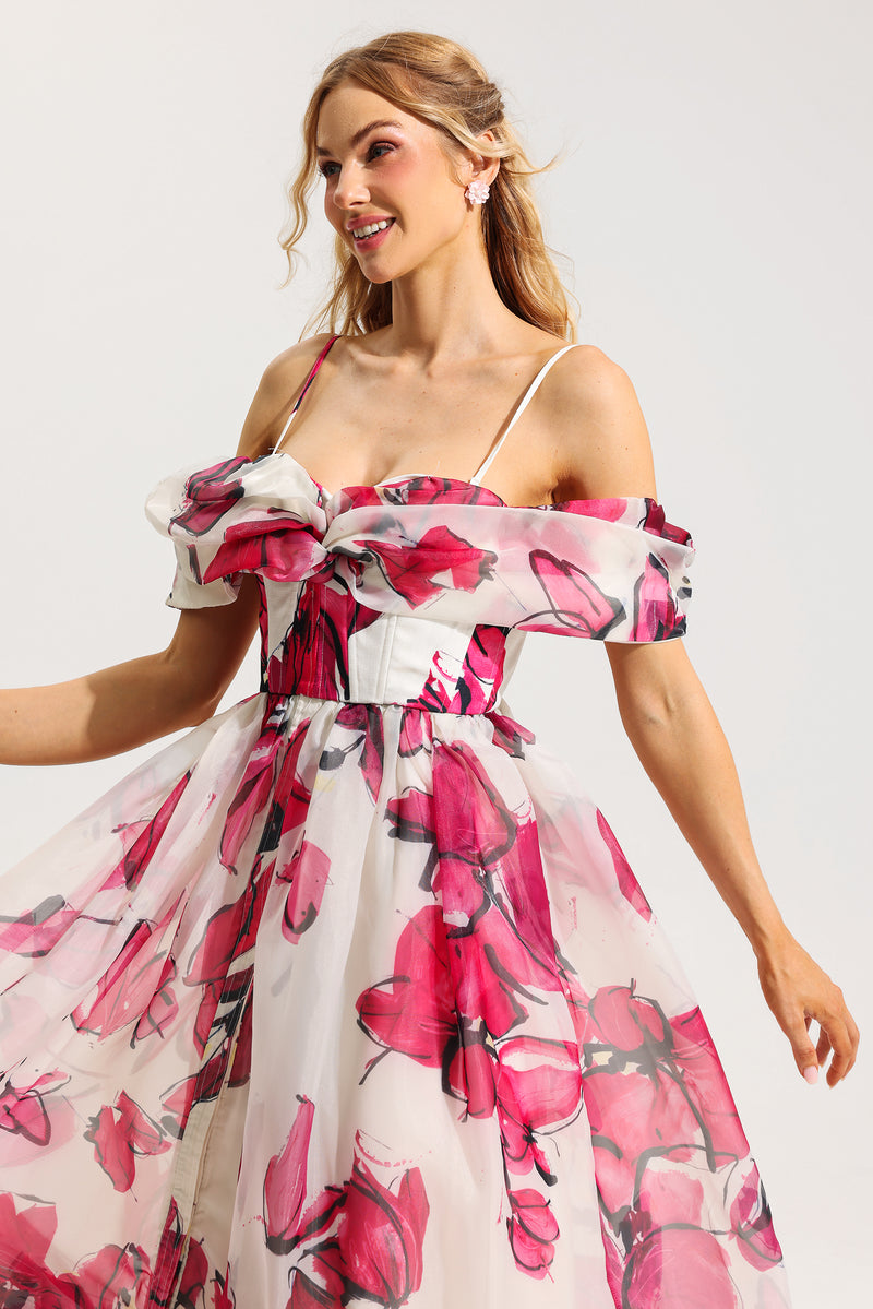 Effortlessly Elegant Dress with a Timeless Design