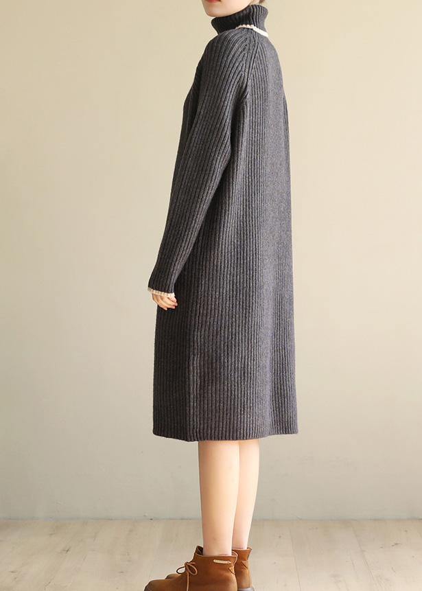 Classic Vintage Sweater with a Flattering Fit