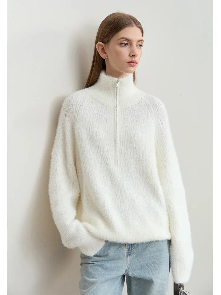 Well Tailored Sweater with a Graceful Silhouette