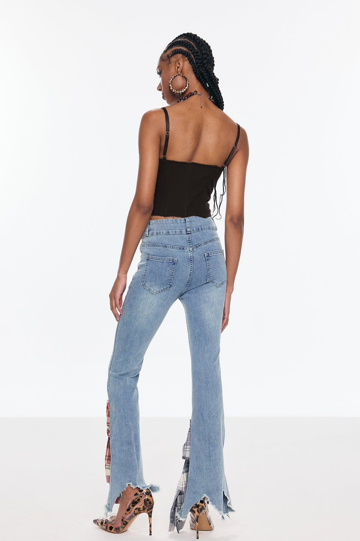 A Vintage Style Top with Delicate Timeless Details