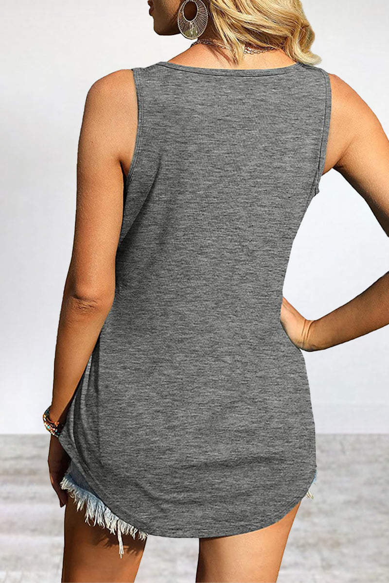 Effortlessly Elegant Top with a Timeless Design