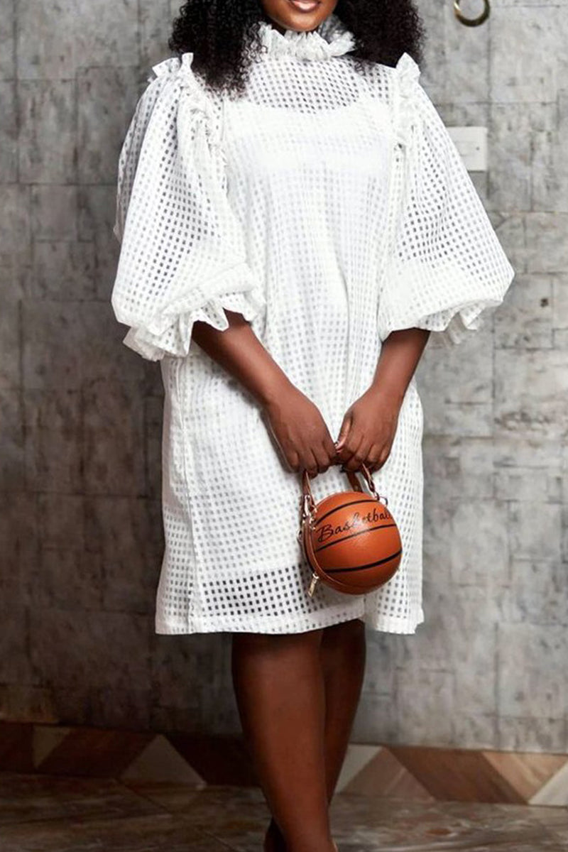 Gracefully Styled Garment for Any Occasion