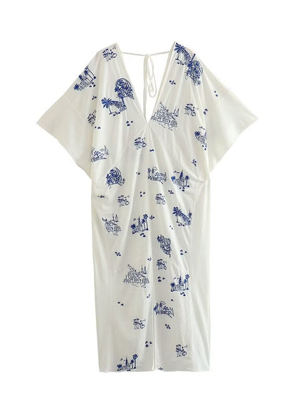 A Vintage Style Dress with Delicate Timeless Details