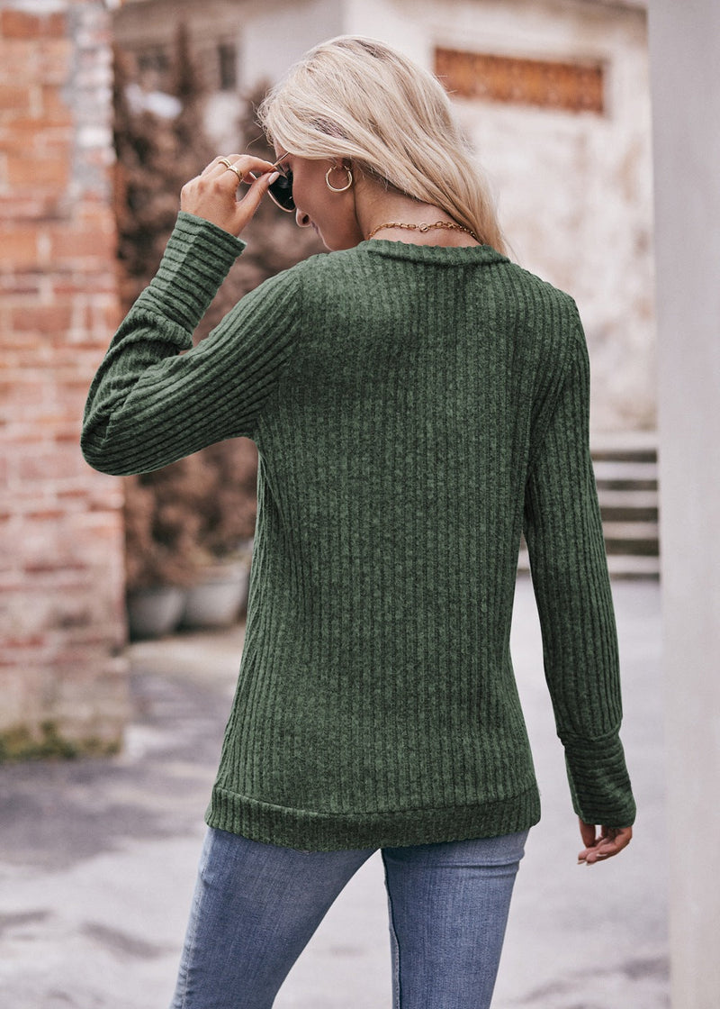 Classic Vintage Top with a Flattering Fit