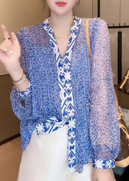 Beautifully Crafted Blouse in a Classic Style