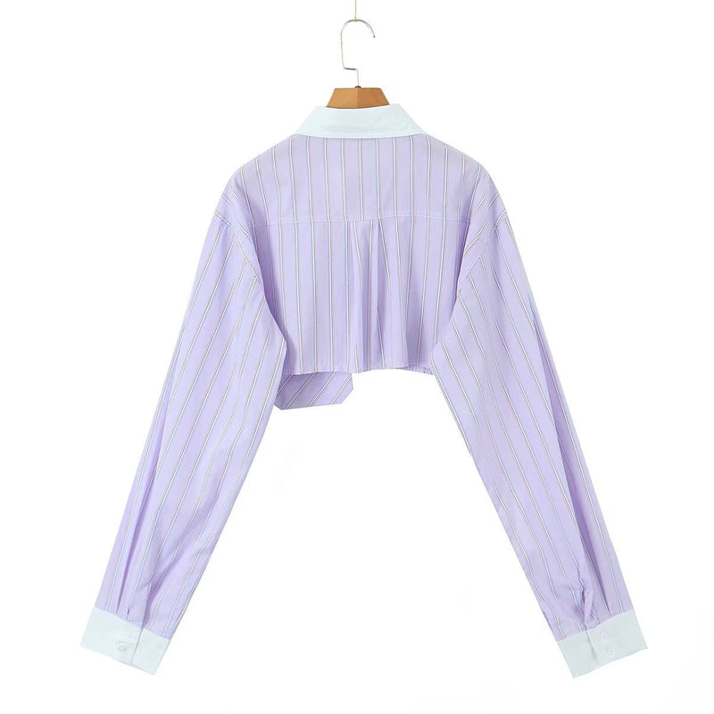 Classic Vintage Shirt with a Flattering Fit