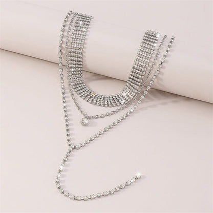 Sophisticated Garment with a Clean Classic Look