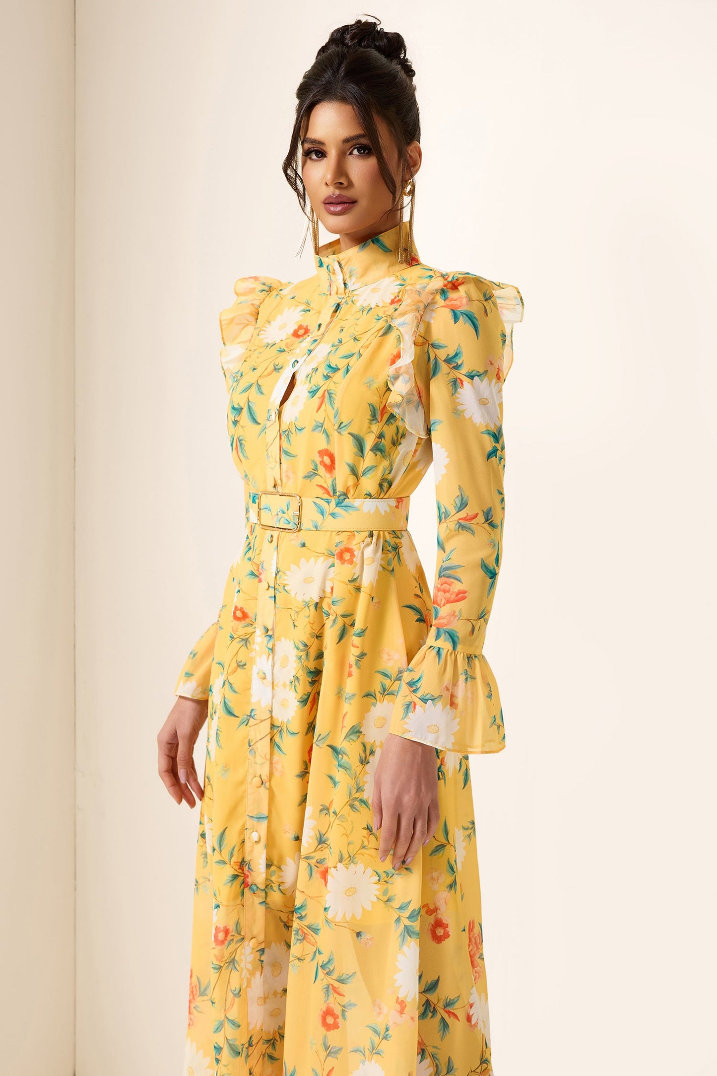 Sophisticated Dress with a Clean Classic Look