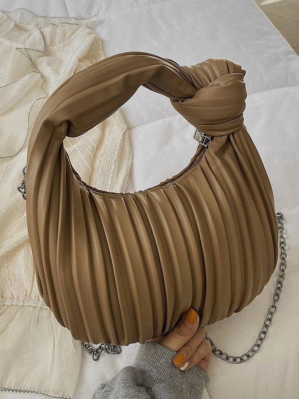 Gracefully Styled Bag for Any Occasion