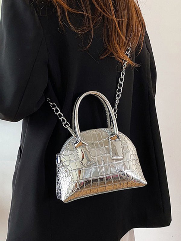 Beautifully Crafted Bag in a Classic Style