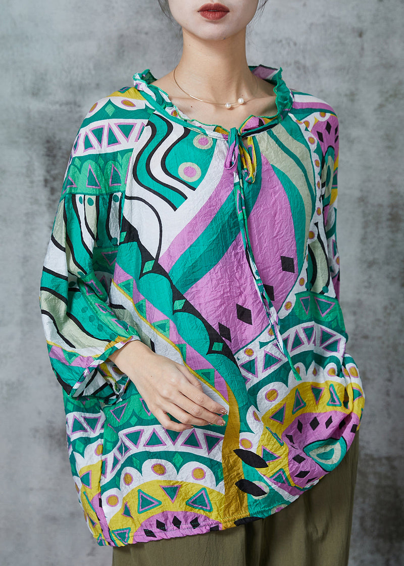 Classic Vintage Shirt with a Flattering Fit