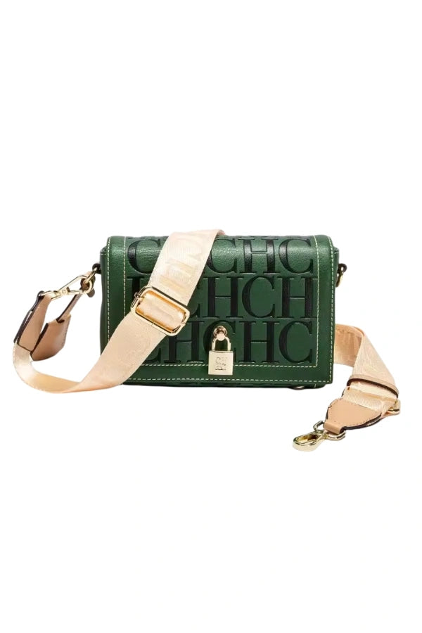 Elegantly Styled Bag for Everyday Wear