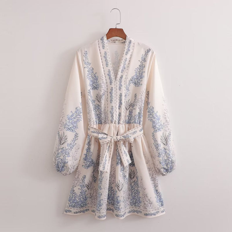 Beautifully Finished Pullover in a Timeless Design