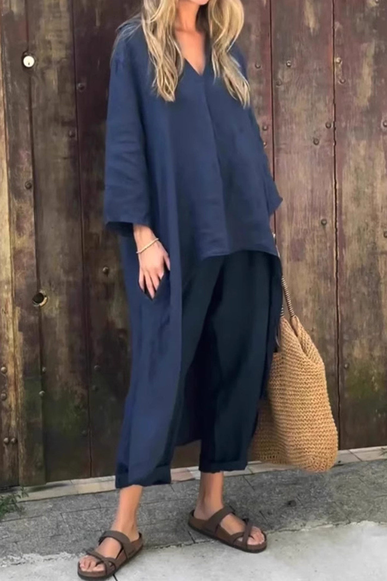 Elegantly Styled Pants for Everyday Wear