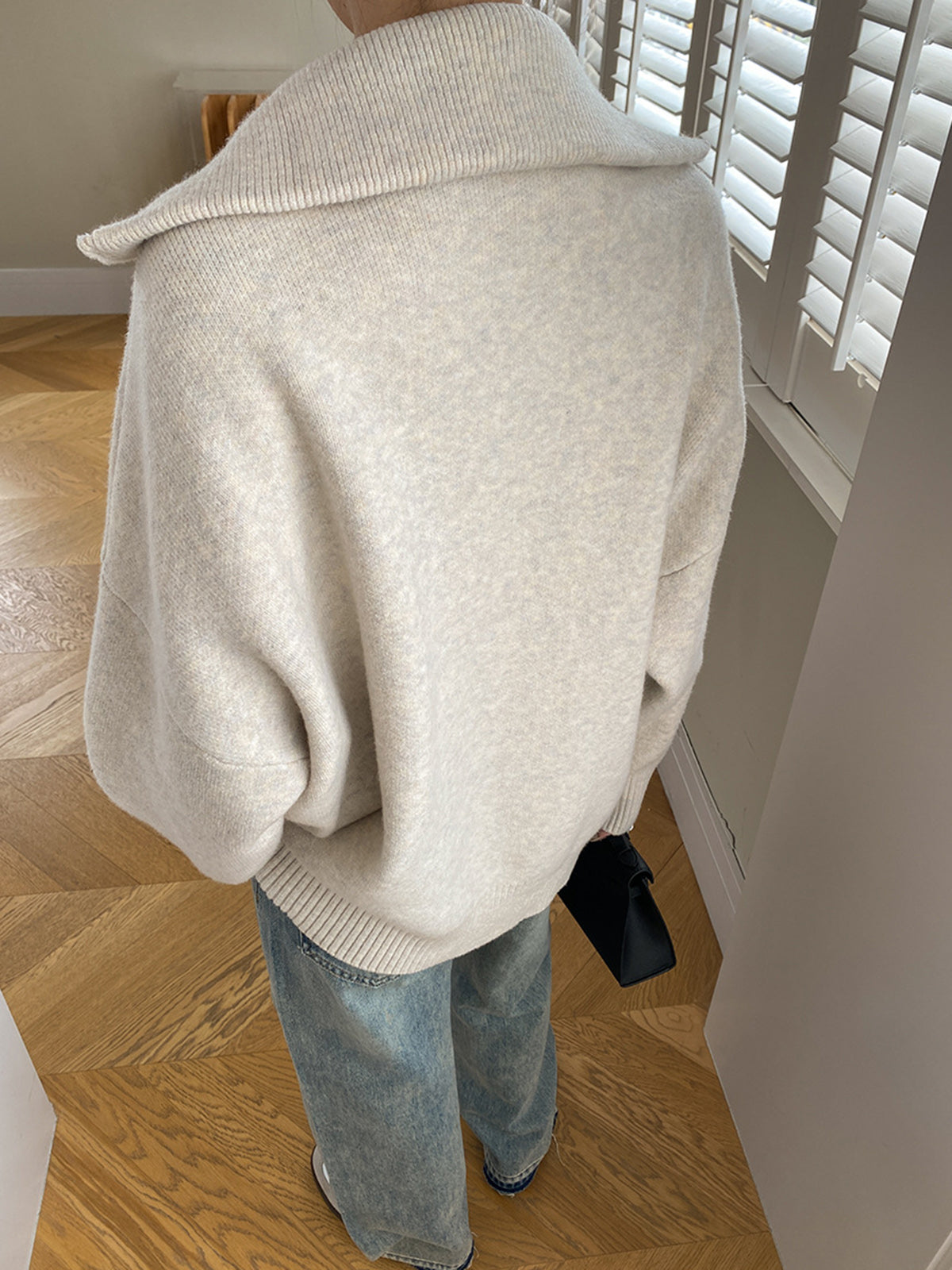 Beautifully Crafted Cardigan in a Classic Style