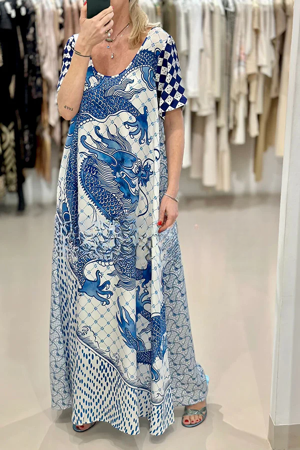 Well Tailored Dress with a Graceful Silhouette