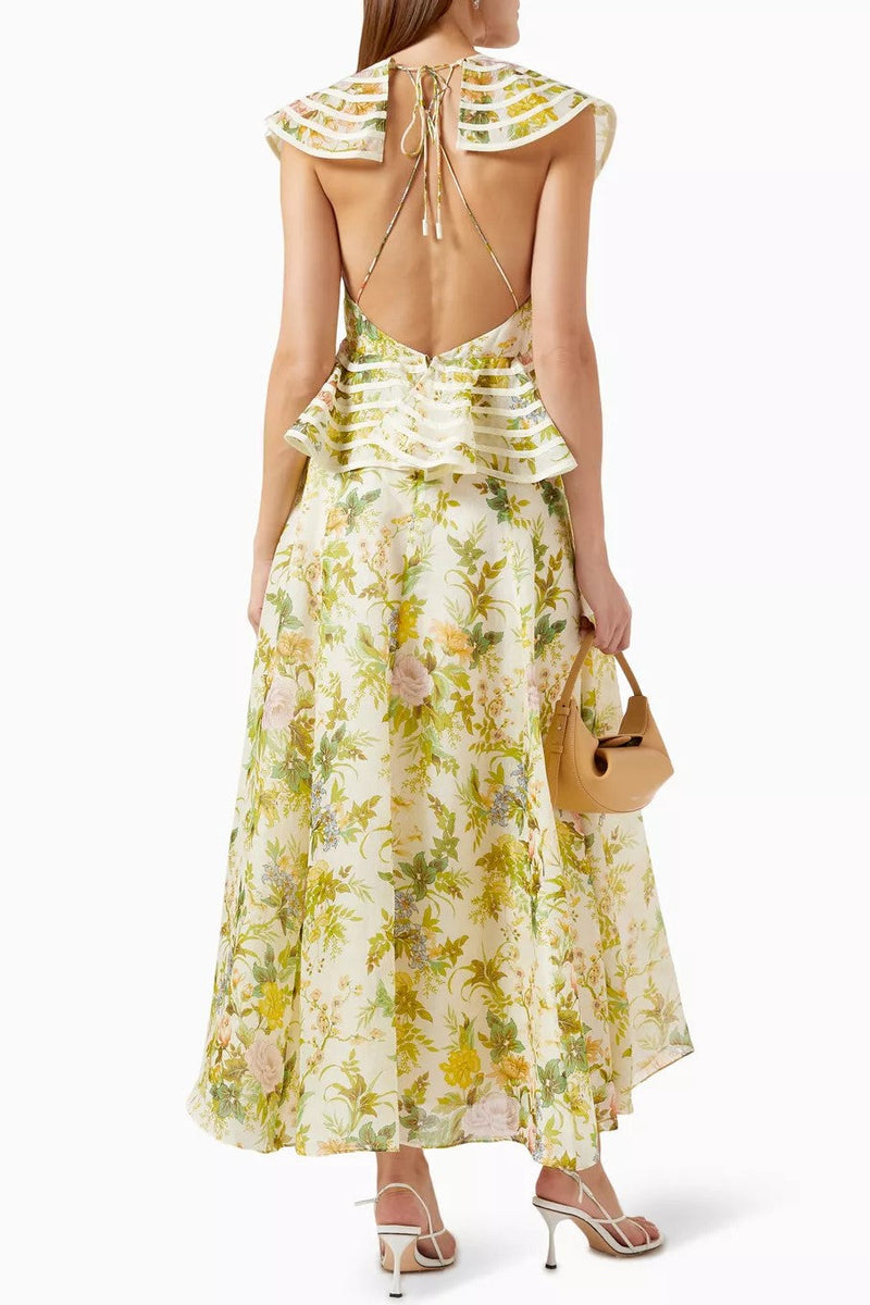 Beautifully Crafted Dress in a Classic Style