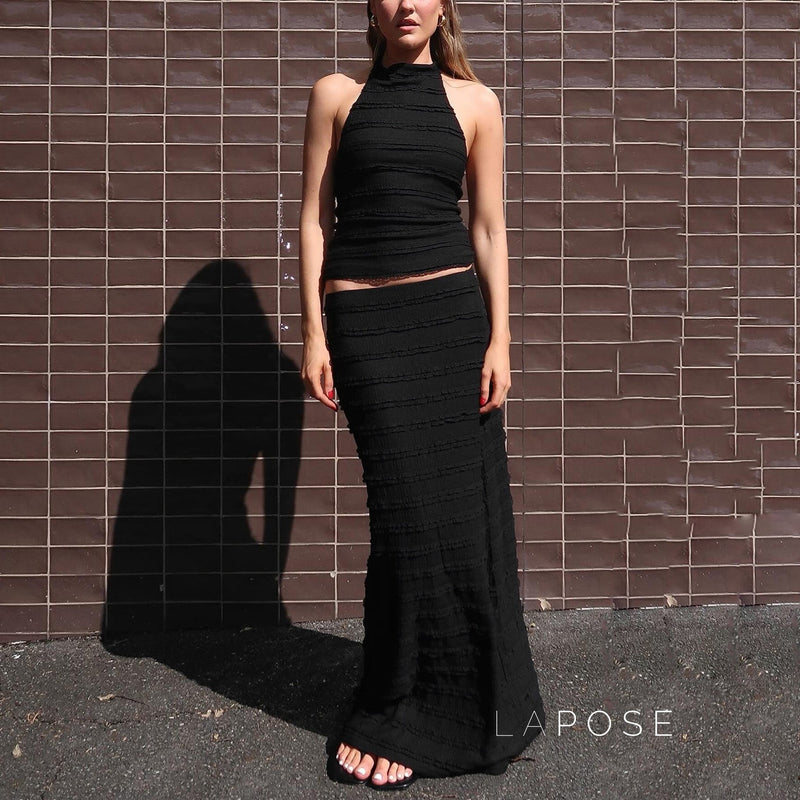 Beautifully Finished Garment in a Timeless Design