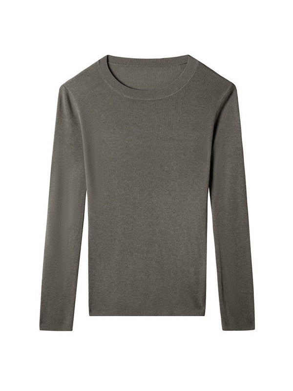 Well Tailored Sweater with a Graceful Silhouette
