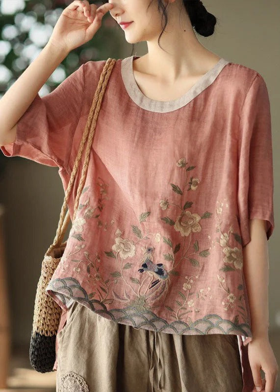 Beautifully Crafted Blouse in a Classic Style