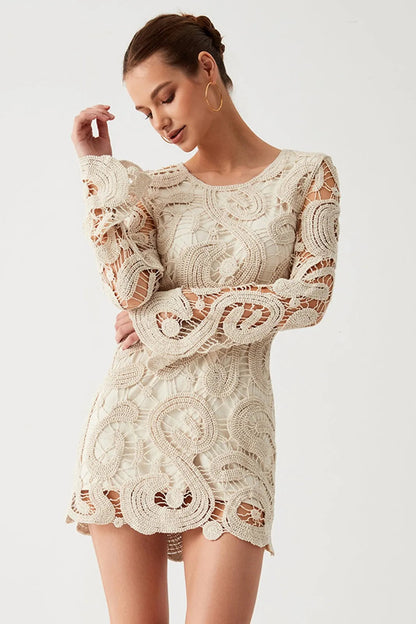 Beautifully Crafted Dress in a Classic Style