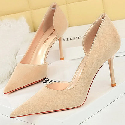 Vintage Inspired Heels with a Contemporary Edge