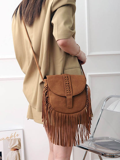 Well Tailored Bag with a Graceful Silhouette