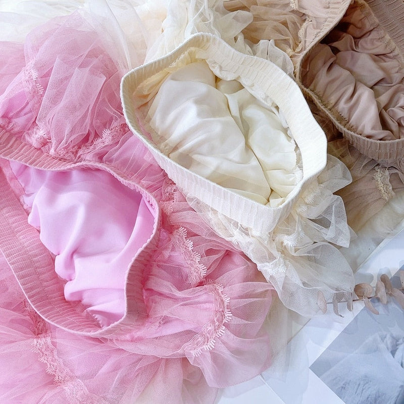 Effortlessly Elegant Garment with a Timeless Design