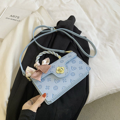 Beautifully Balanced Bag with Timeless Character