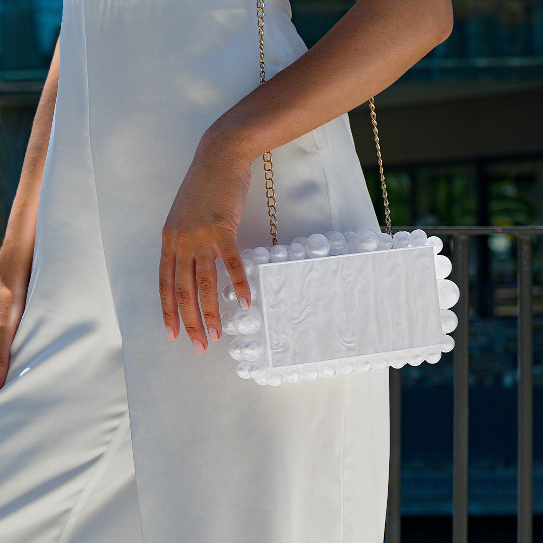 Classic Vintage Bag with a Flattering Fit