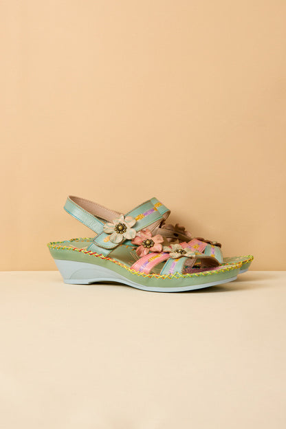 Well Tailored Sandals with a Graceful Silhouette