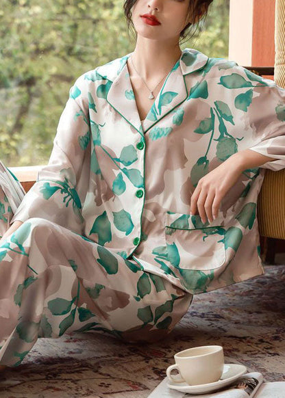 Classic Vintage Garment with a Flattering Fit