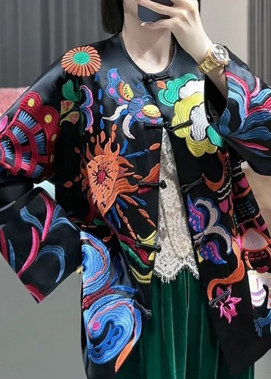 Gracefully Styled Coat for Any Occasion