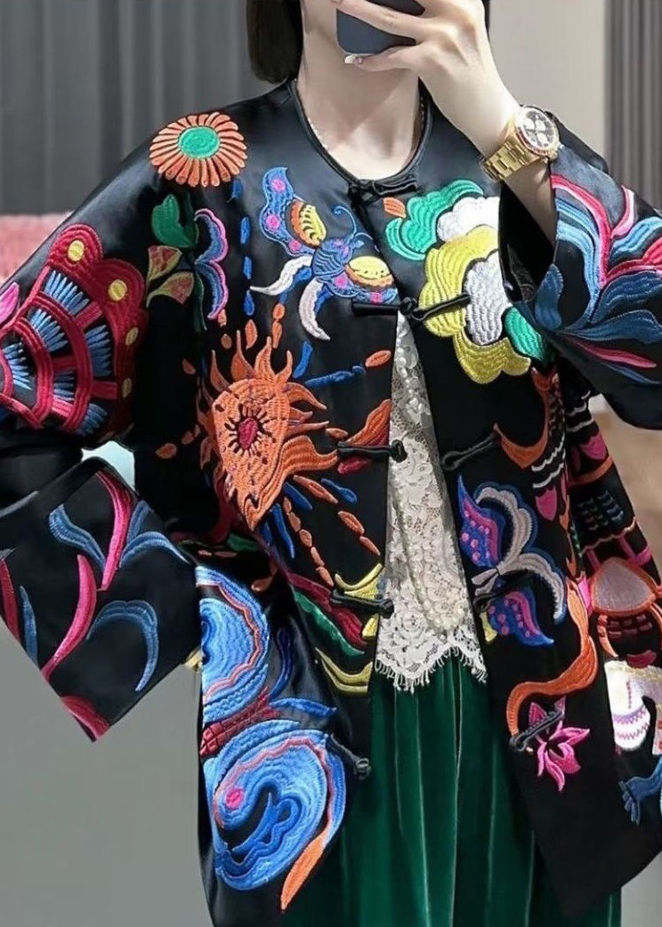 Gracefully Styled Coat for Any Occasion