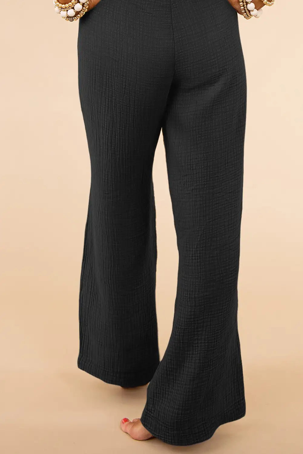 Gracefully Styled Pants for Any Occasion