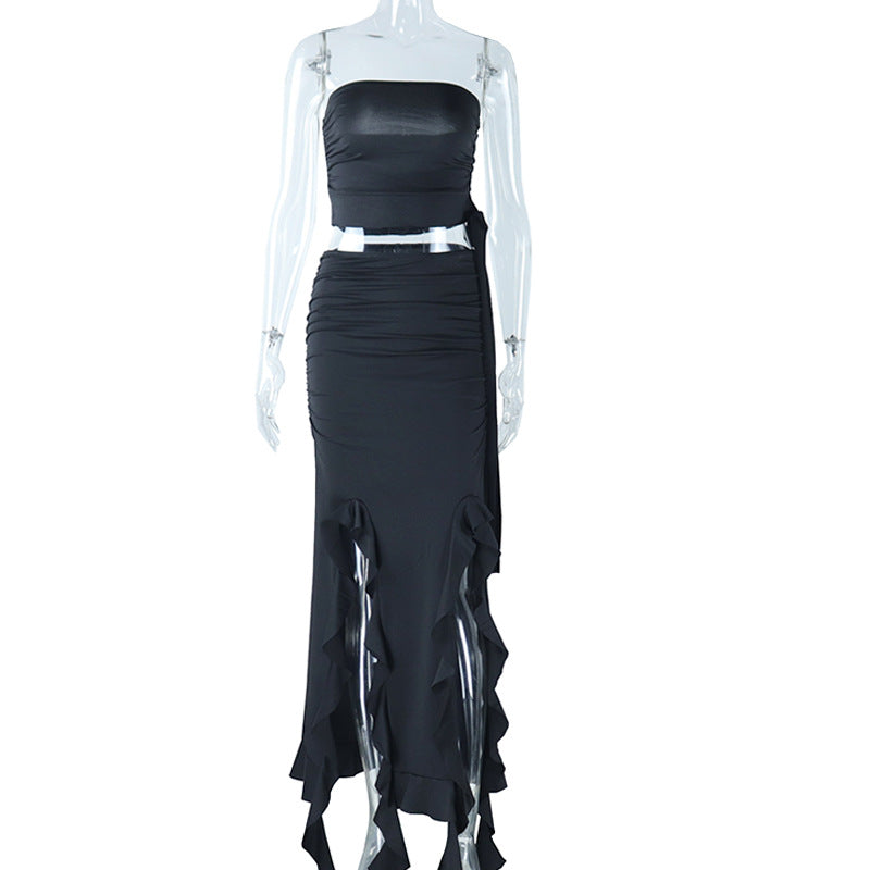 Sophisticated Garment with a Clean Classic Look