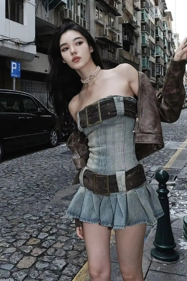 Classic Vintage Garment with a Flattering Fit