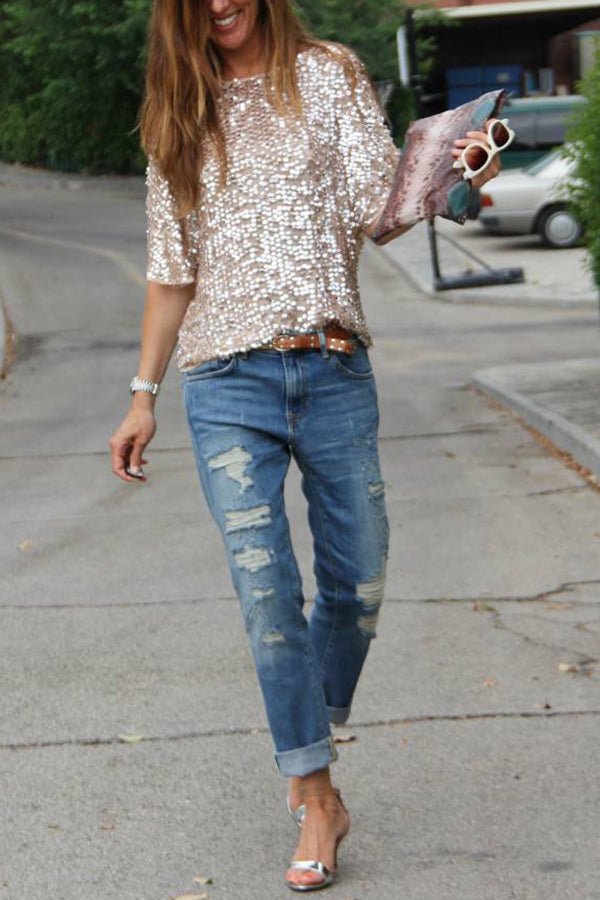 Well Tailored T-Shirt with a Graceful Silhouette