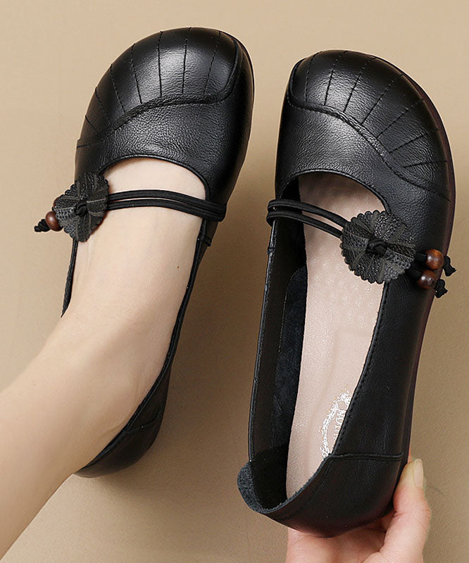 Polished Shoes with an Effortless Classic Look