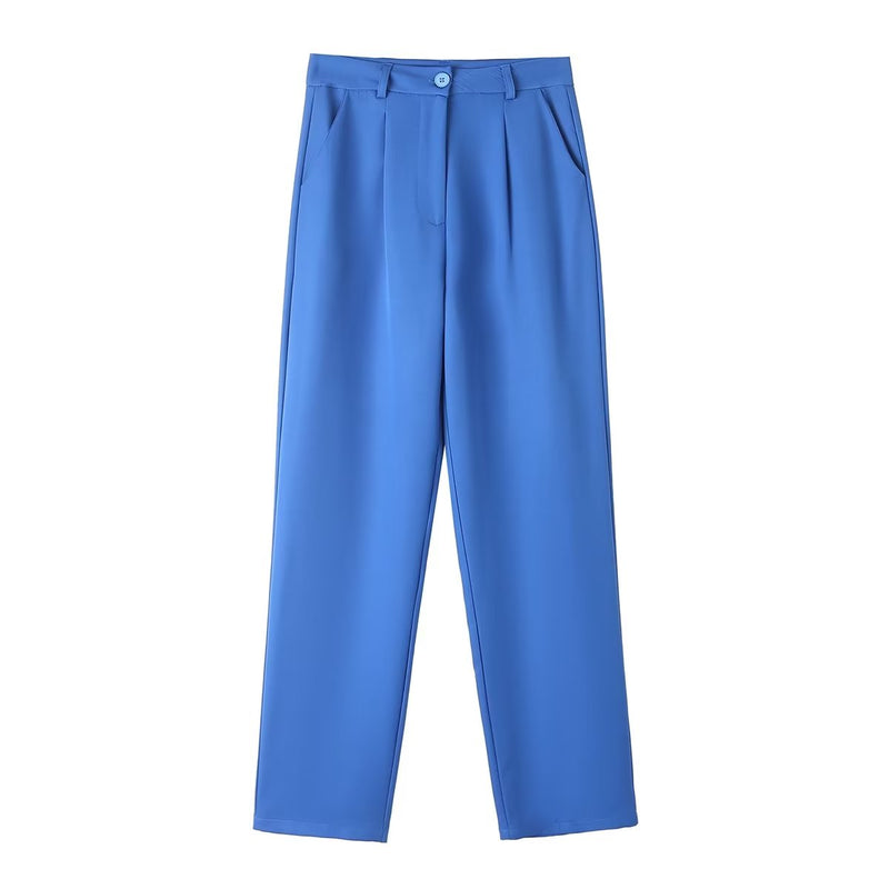 A Vintage Style Trousers with Delicate Timeless Details