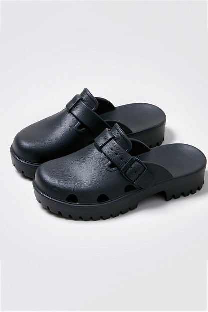 Elegantly Styled Sandals for Everyday Wear