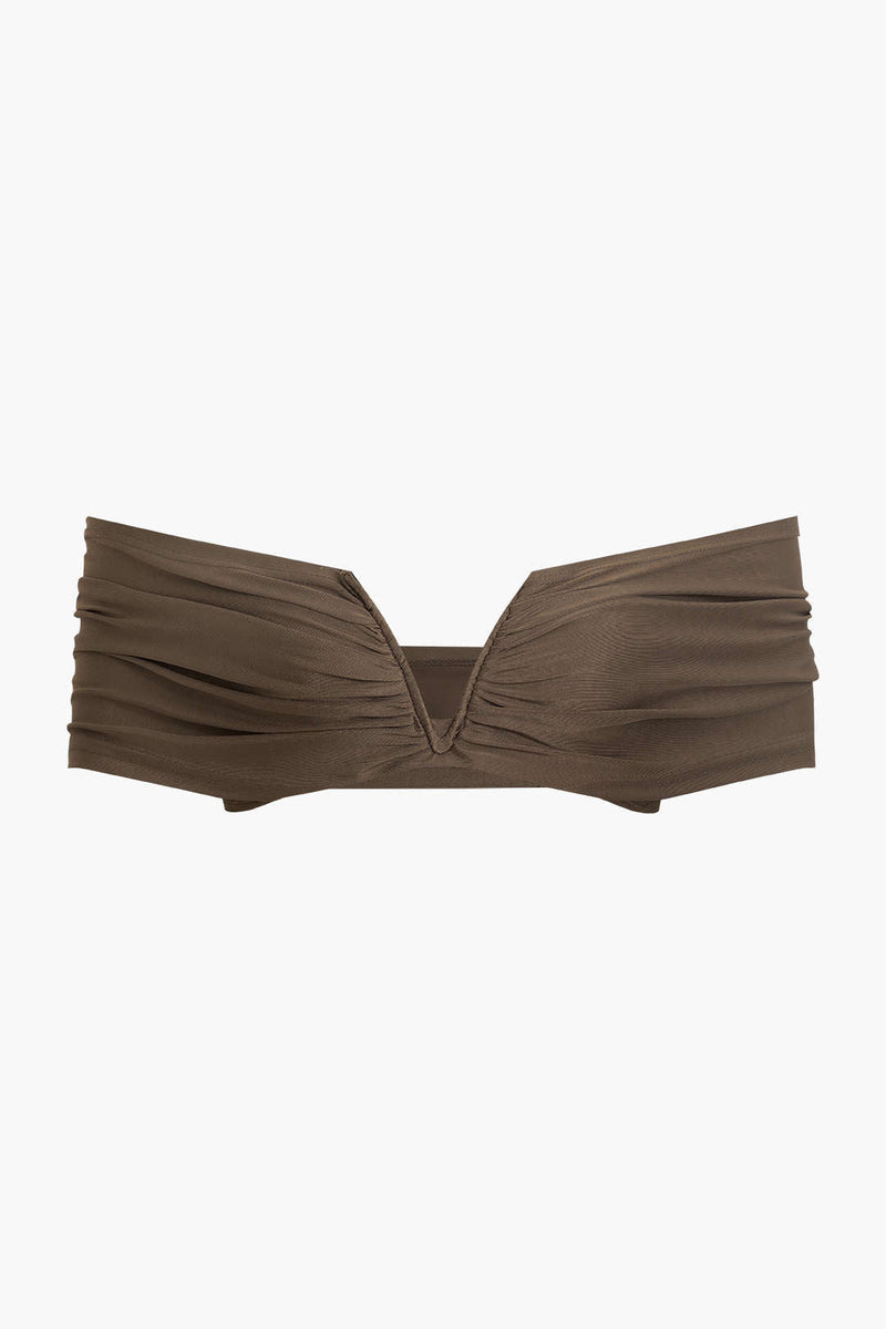 Beautifully Finished Top in a Timeless Design