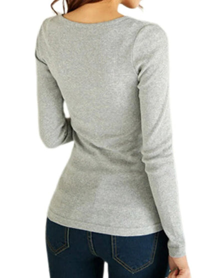 Effortlessly Elegant T-Shirt with a Timeless Design