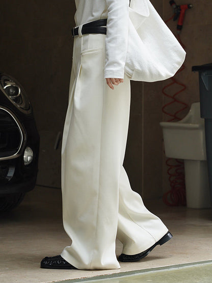 Polished Pants with an Effortless Classic Look