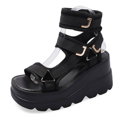 Beautifully Finished Sandals in a Timeless Design