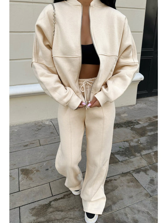 Classic Vintage Cardigan with a Flattering Fit