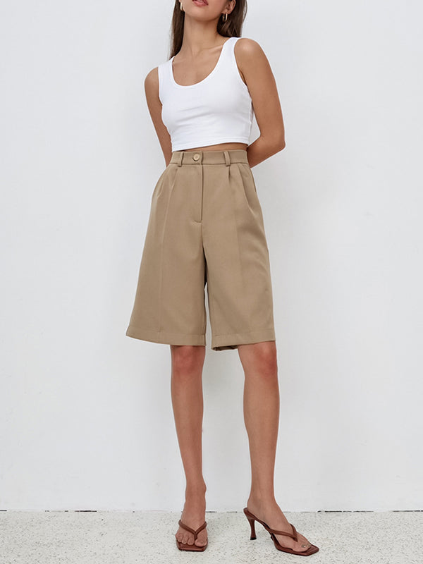 Classic Vintage Pants with a Flattering Fit
