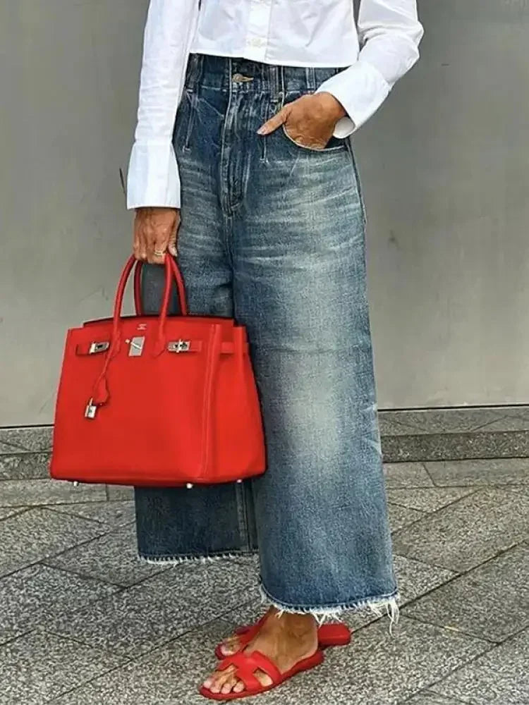 Gracefully Styled Garment for Any Occasion