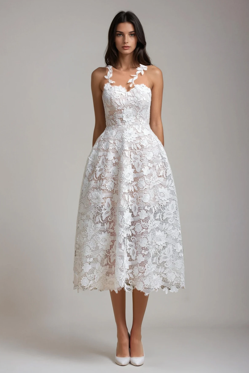 Effortlessly Elegant Dress with a Timeless Design