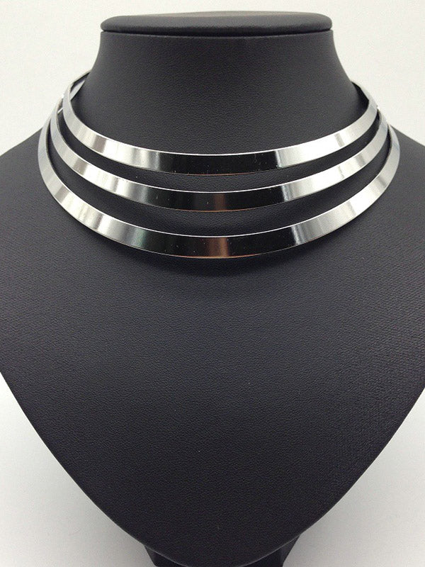 Beautifully Finished Garment in a Timeless Design
